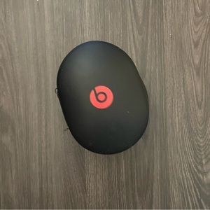 Beats Studio pro over ear headphone